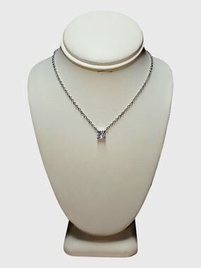 Delicate Silver Tone Solitaire Pendant Necklace - NEW